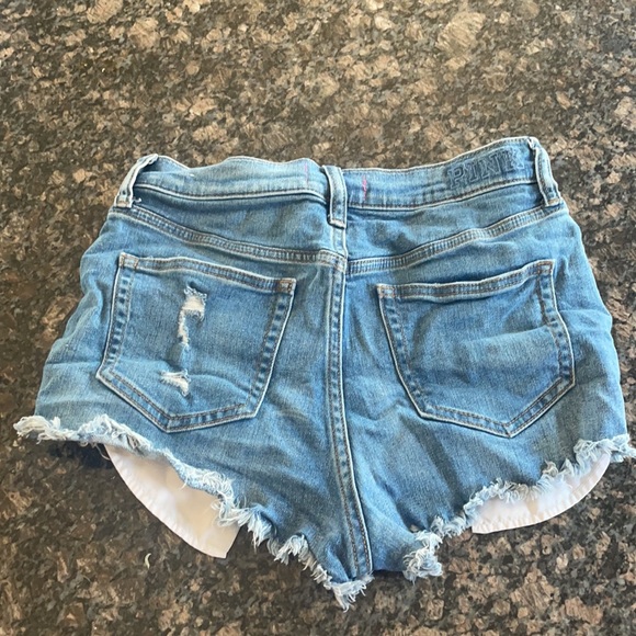 pink victoria’s secret jean shorts size 6 - Picture 2 of 4